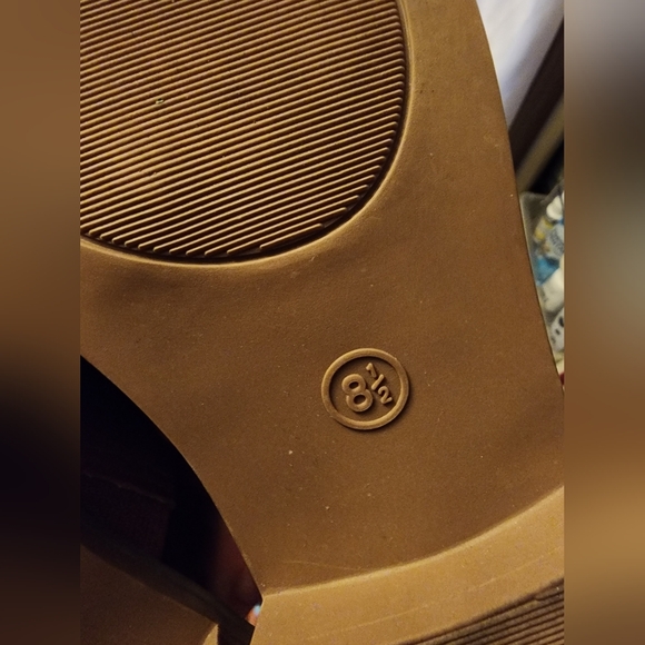 Universal Threads Mule Slides - Picture 4 of 4